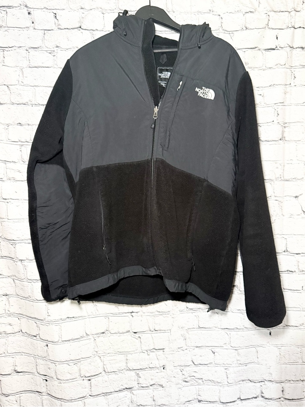 The North Face. Denali Fleece zip jacket with hood. Size XL
